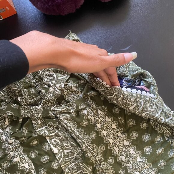 White Lotus Green and White Bohemian Print Tie Knot Elastic Pants with Pockets - Picture 4 of 13